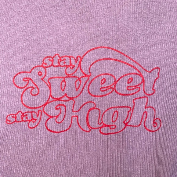 STAY SWEET STAY HIGH Ribbed Crop Top Size Large - Picture 2 of 4